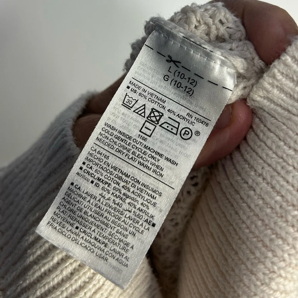 5 for $25🔥Old Navy Cream‎ Knit Long Sleeve High-Low Sweater Girls Large (10-12)
